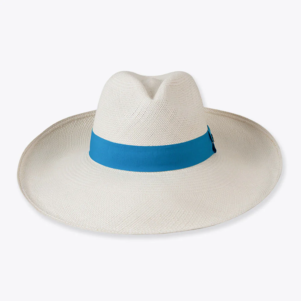 Como Large Brim Azure Band. wide-brim Panama; colors: white, light blue; source image reviewed in visual-sheet-01 item 20